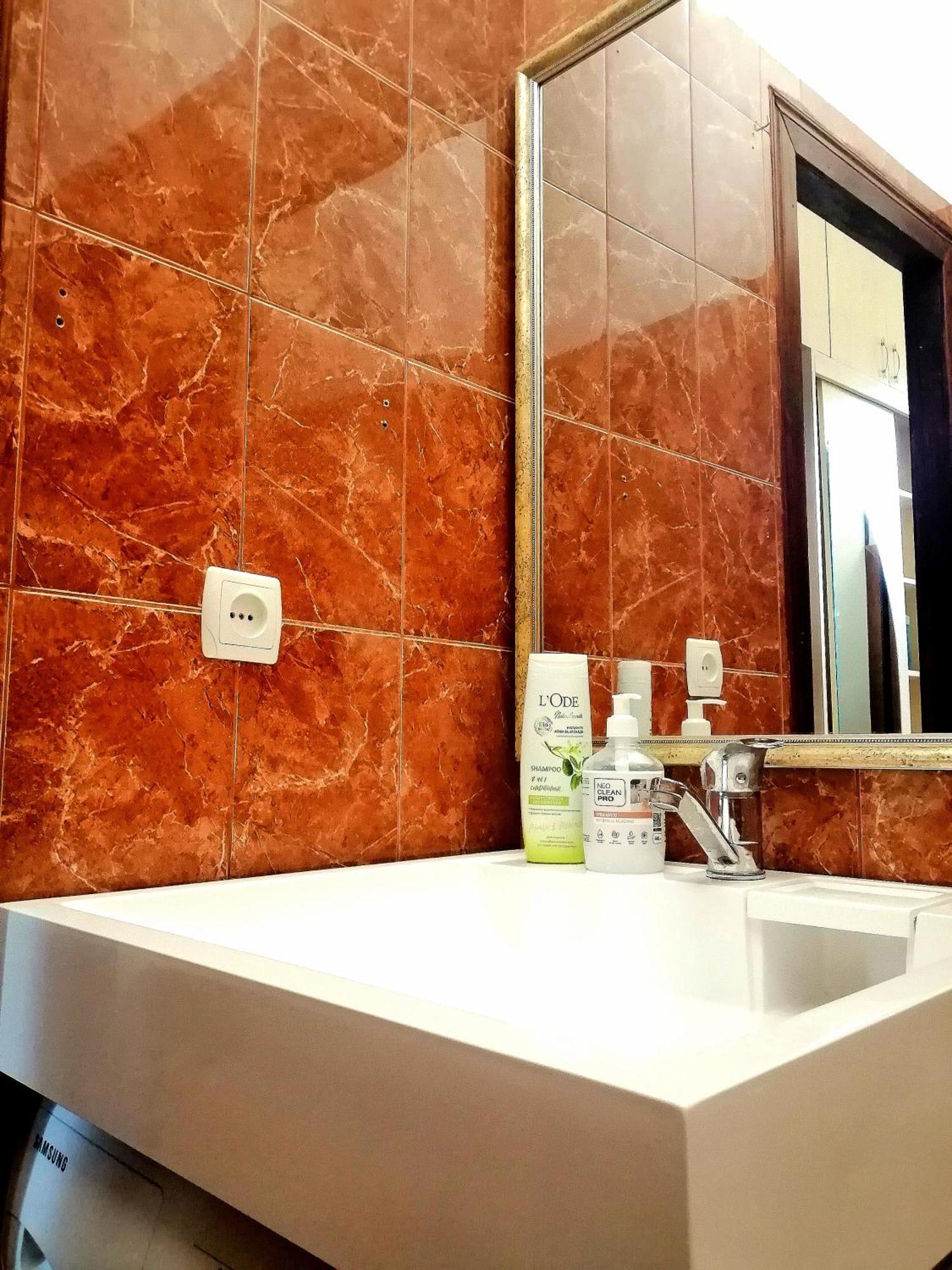 Flat On Sheptytskykh Apartment Lviv Bagian luar foto