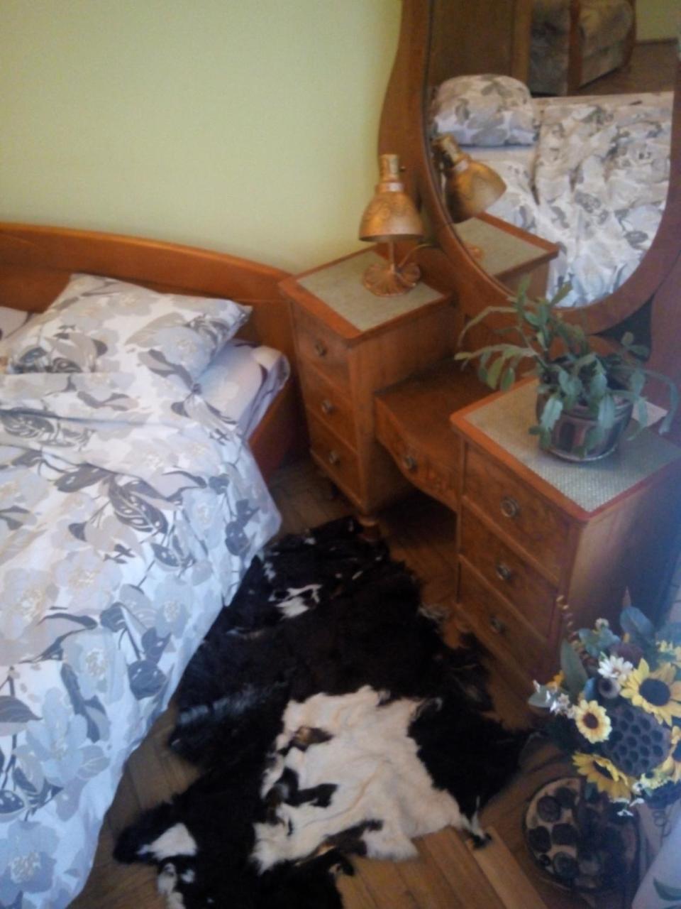 Flat On Sheptytskykh Apartment Lviv Bagian luar foto