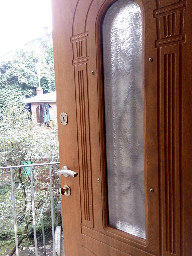 Flat On Sheptytskykh Apartment Lviv Bagian luar foto